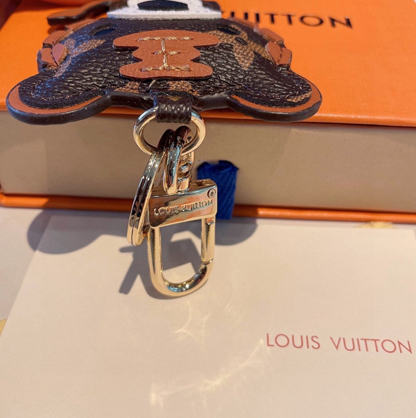 ブランドキーホルダー細部ディテール